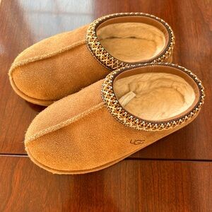 UGG Chestnut Suede Tasman Slippers